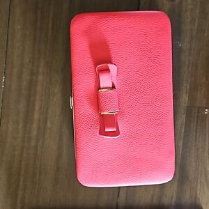 NWOT snap closure wallet